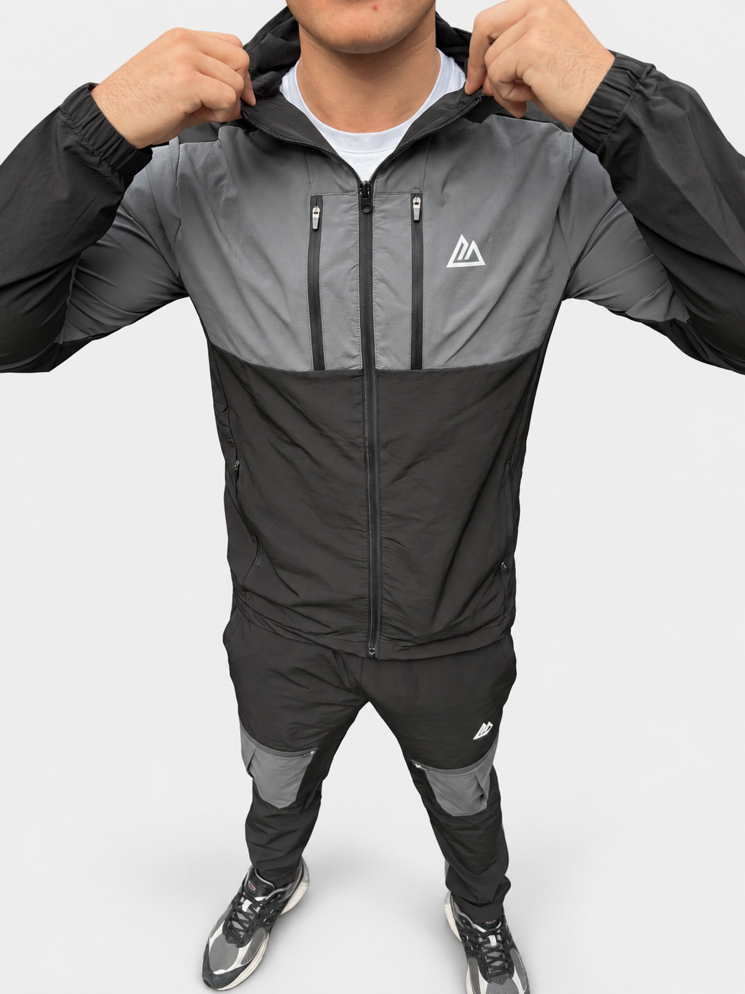 Peak Tracksuit - Black