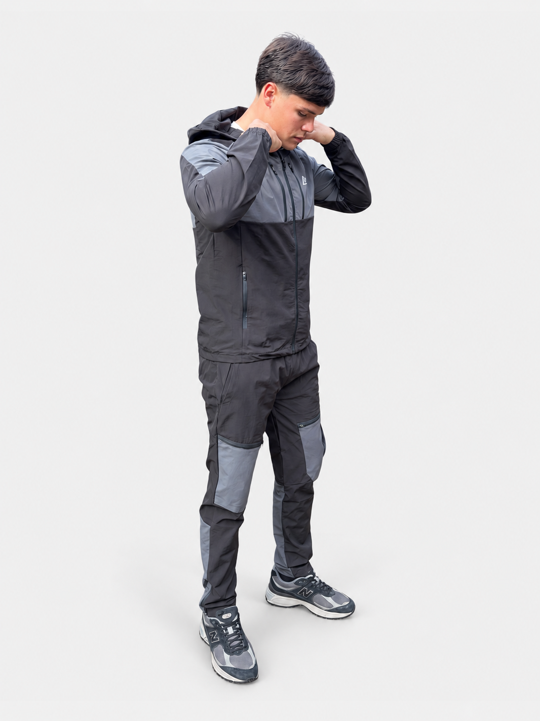 Peak Tracksuit - Black
