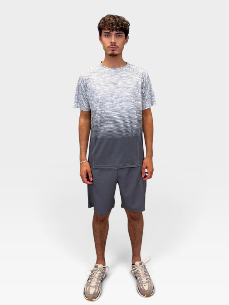 Grey Motion Performance Set